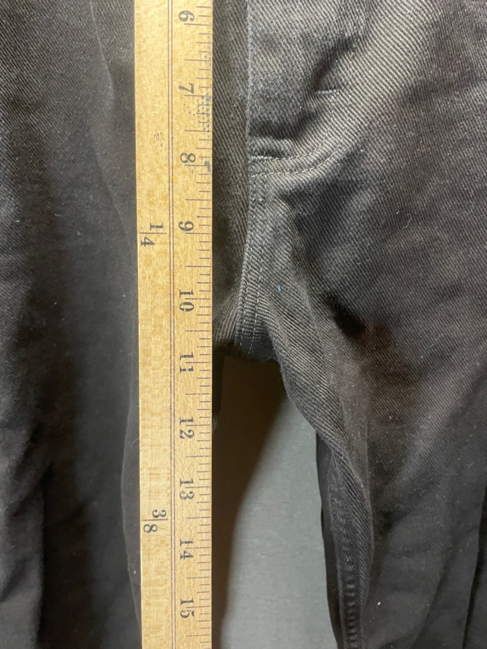 Lee Men's Straight Regular fit Jeans in Black - Picture 4 of 9